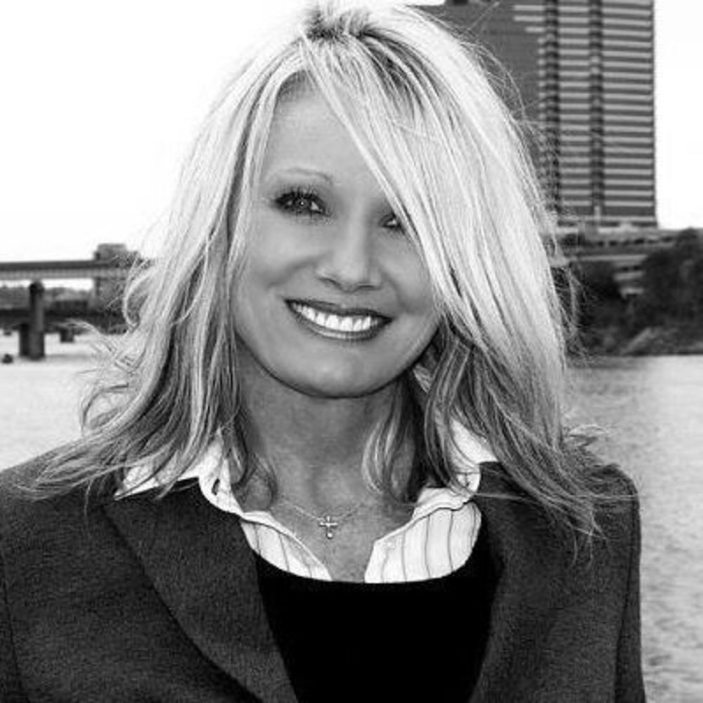 Meet your Posher, Cathy